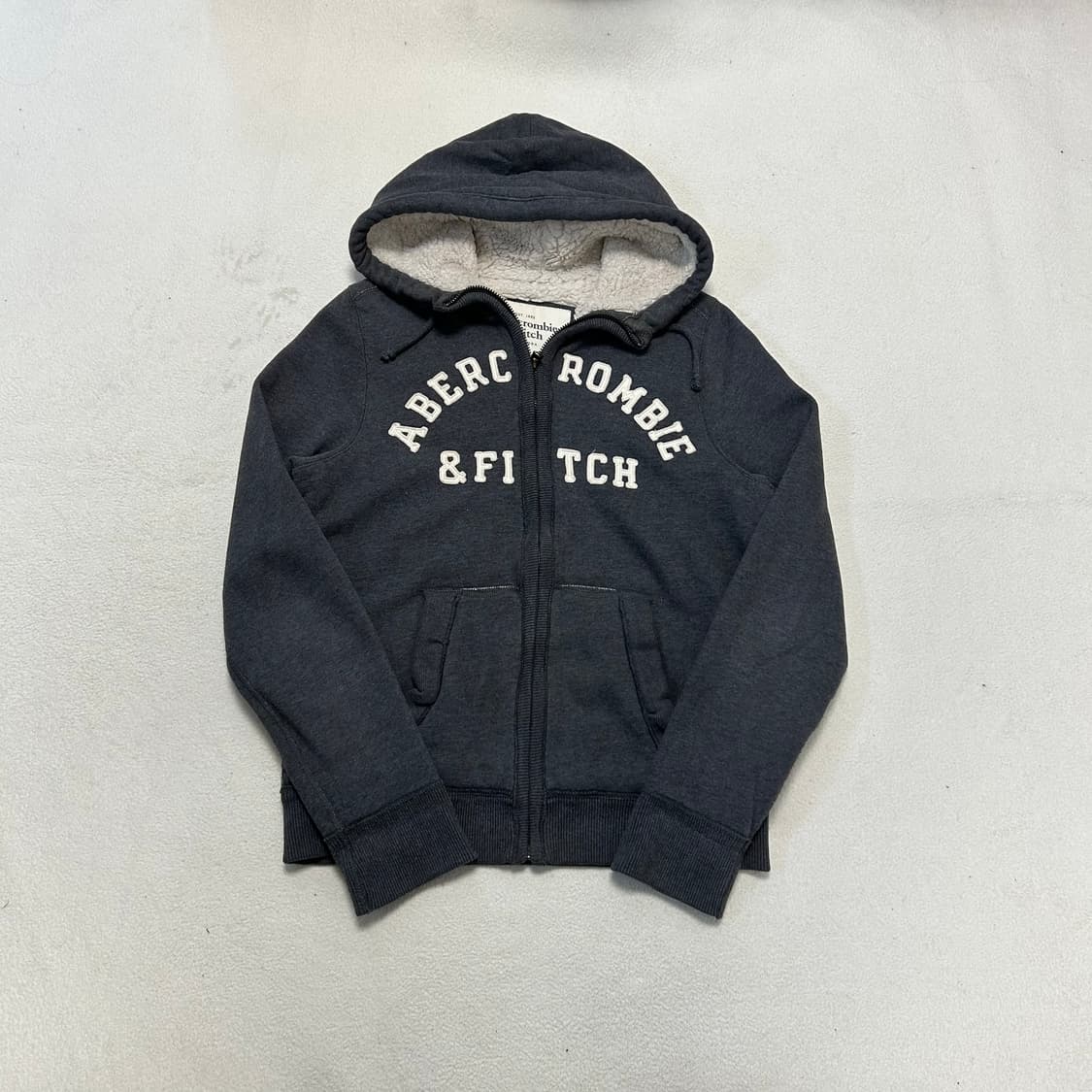 Abercrombie  Sherpa Hoodie Zip-up 상품이미지4