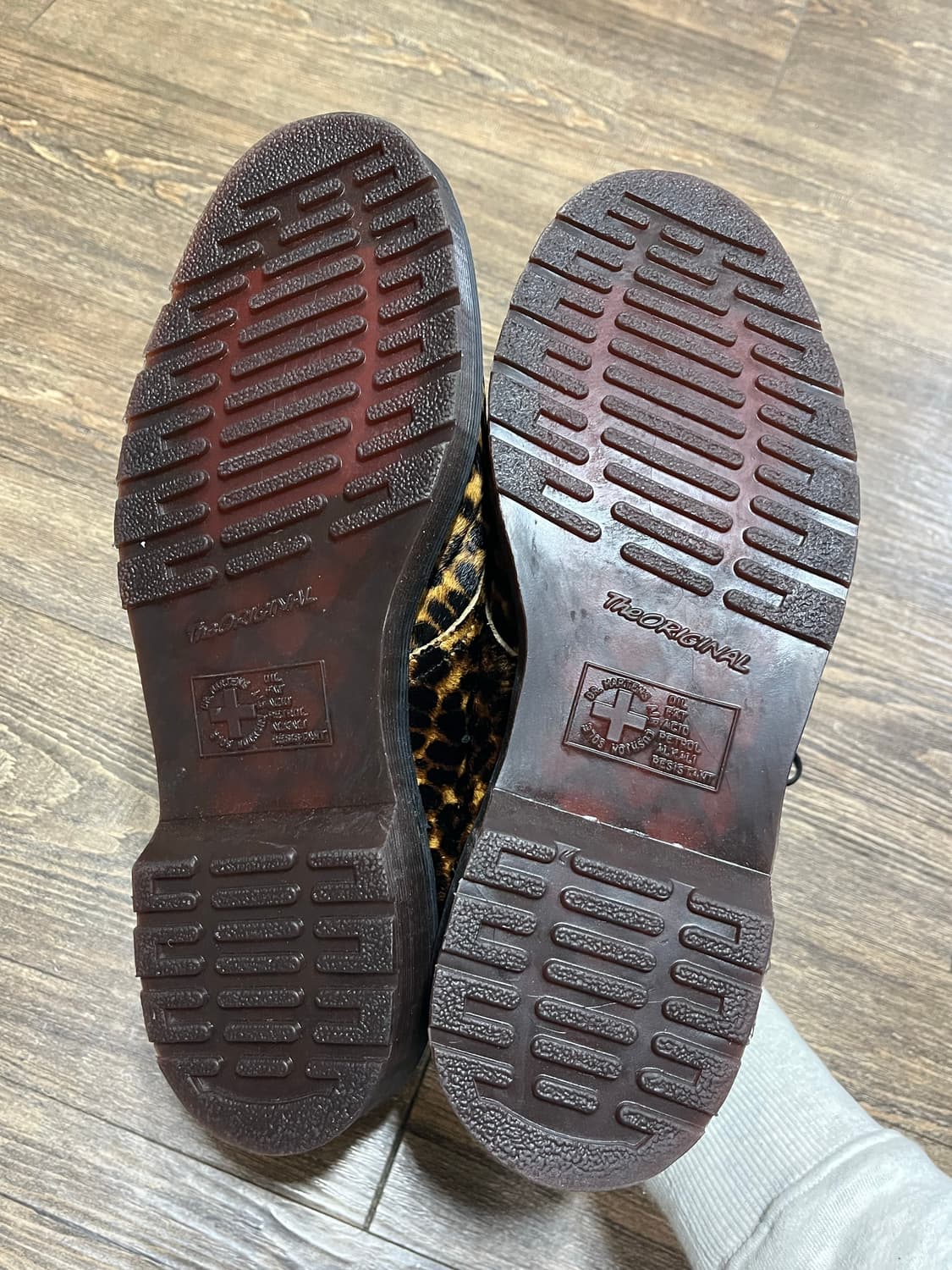 닥터마틴 스미스 송치 레오파드 로퍼 uk8 상품이미지3