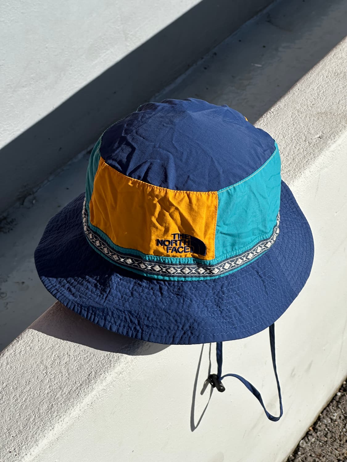 [L] 노스페이스 로고 컬러블럭 버킷햇 모자 상품이미지1