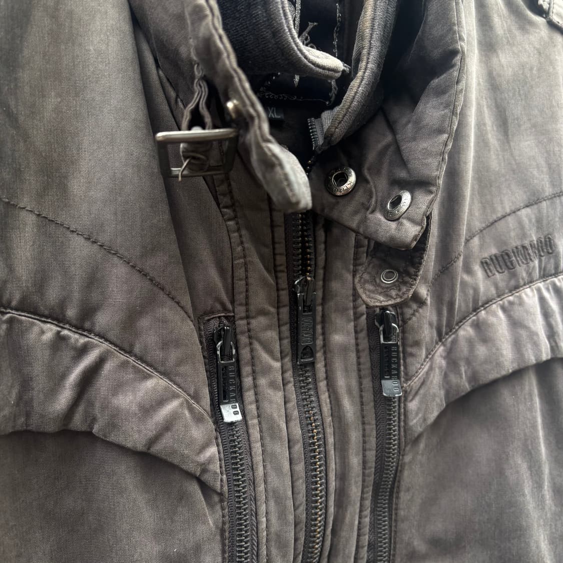 버카루 투웨이 디테일 패딩 자켓 상품이미지3