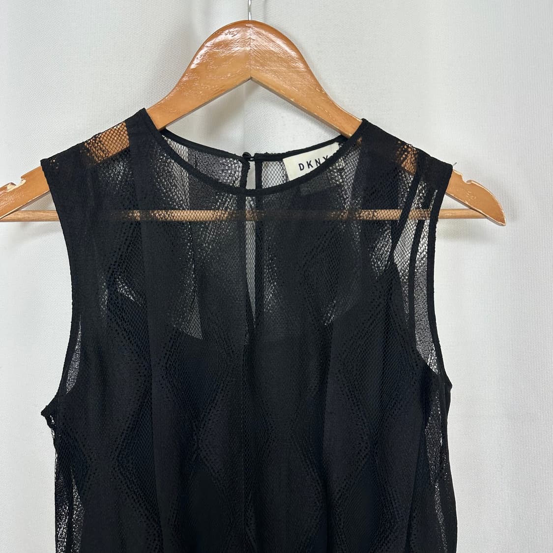   DKNY 여자 시스루 민소매 블라우스티 검정 S 상품이미지2