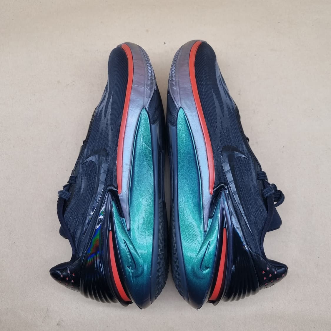 나이키 에어줌 GT 컷  농구화270 상품이미지5