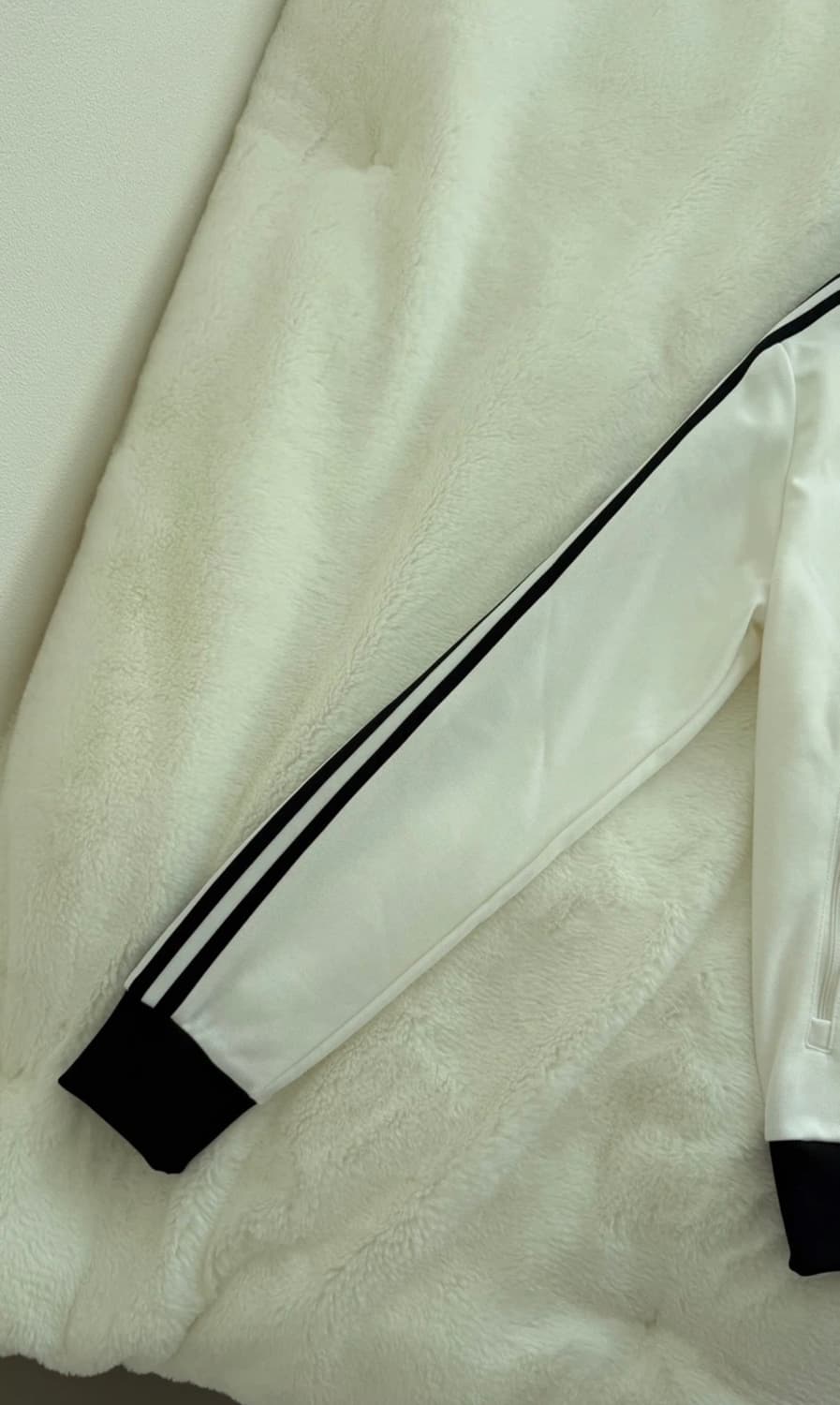 [새상품]아디다스 바겐바우어 트랙탑 M 상품이미지2