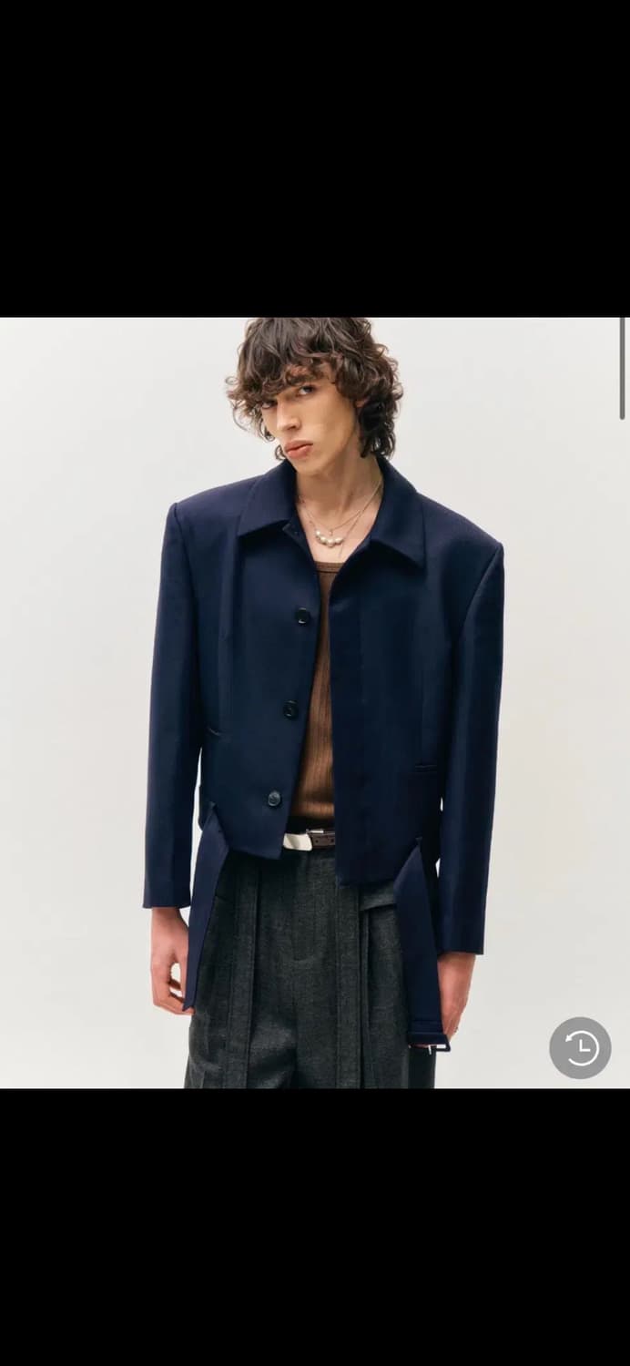 48) 노이어 럭스 울 벨티드 크롭자켓 상품이미지1