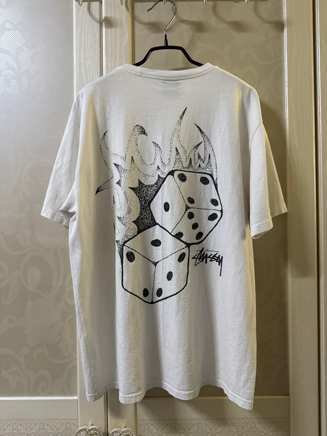 스투시 파이어 다이스 티 상품이미지2