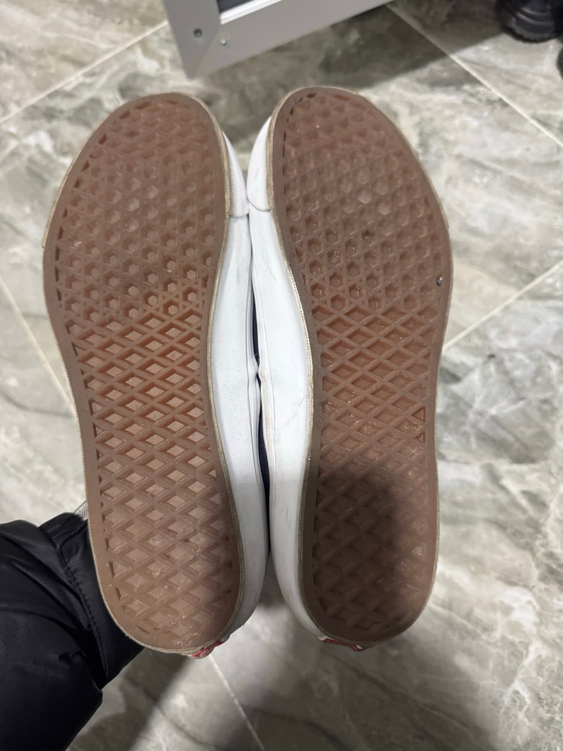 반스 볼트 어센틱 270사이즈 판매합니다 상품이미지5