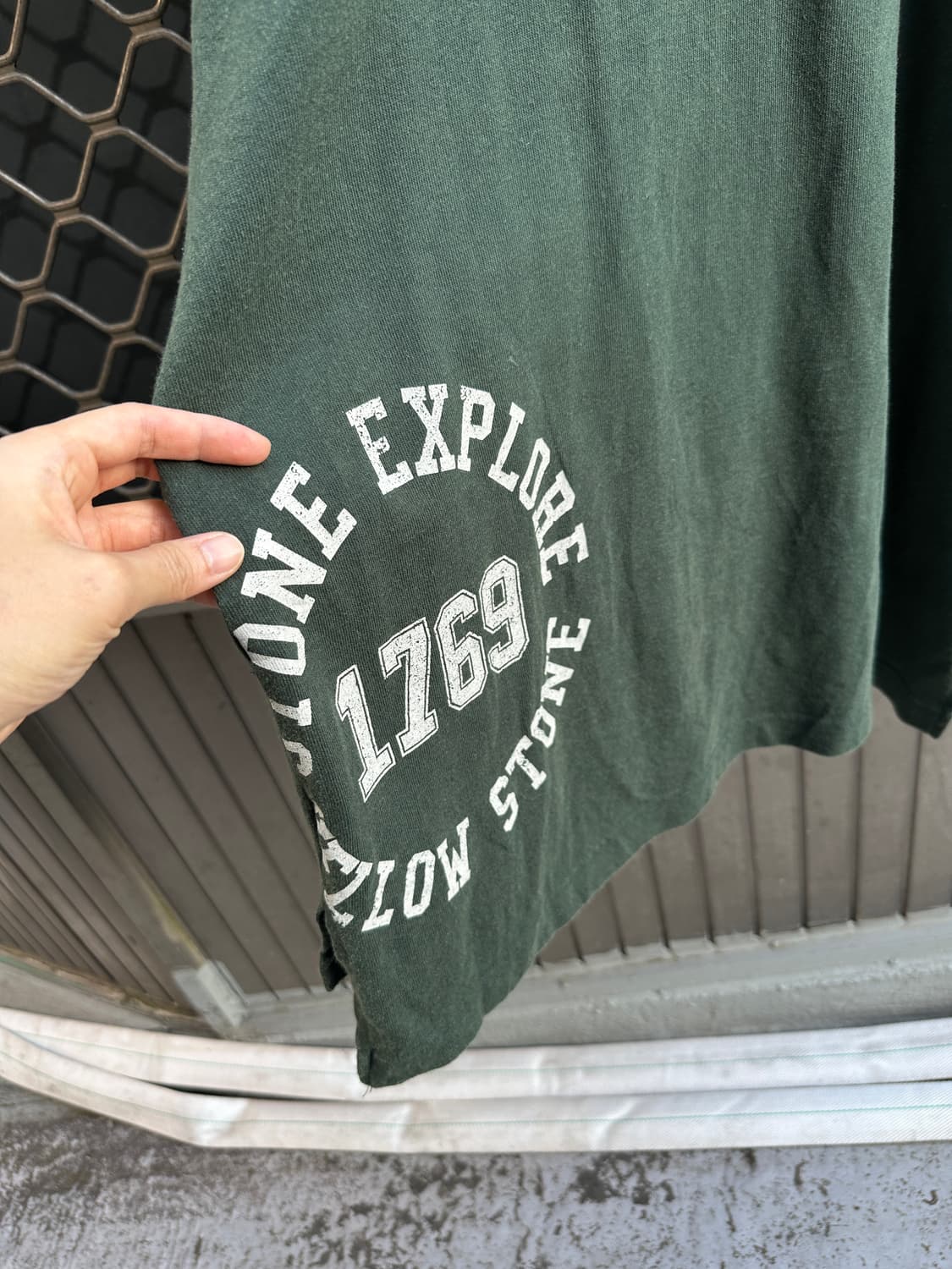 GENTIL grunge two tone color hoodie 상품이미지5