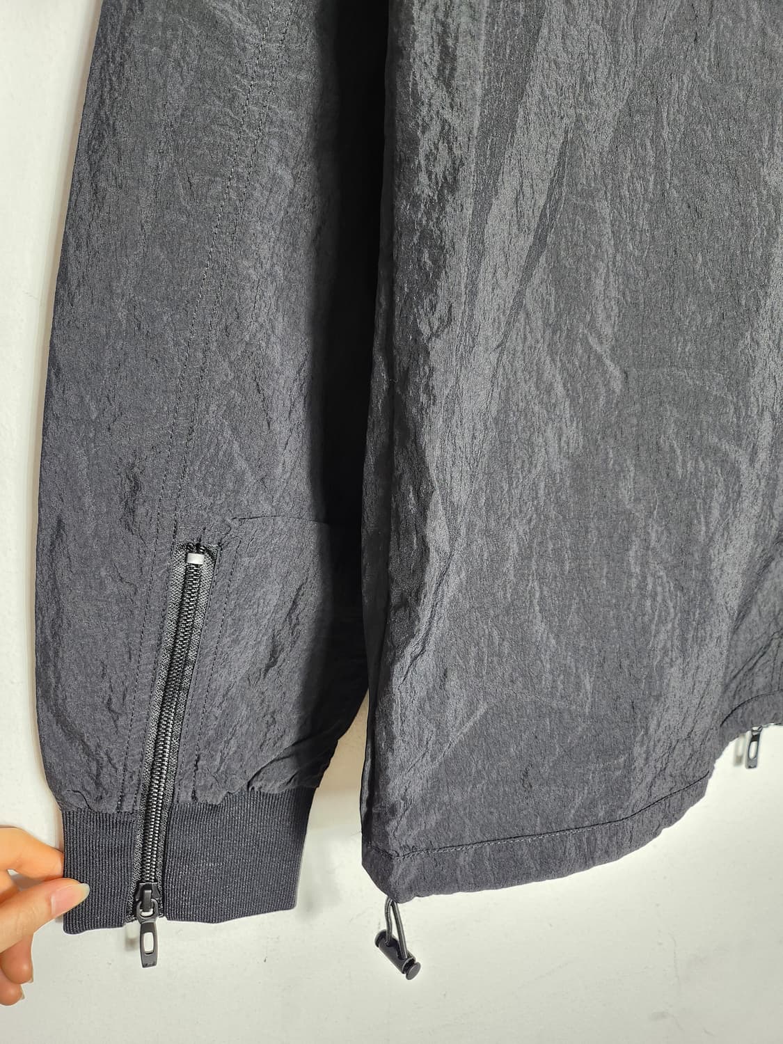 안토니모라토 블랙 나일론 자켓 상품이미지5