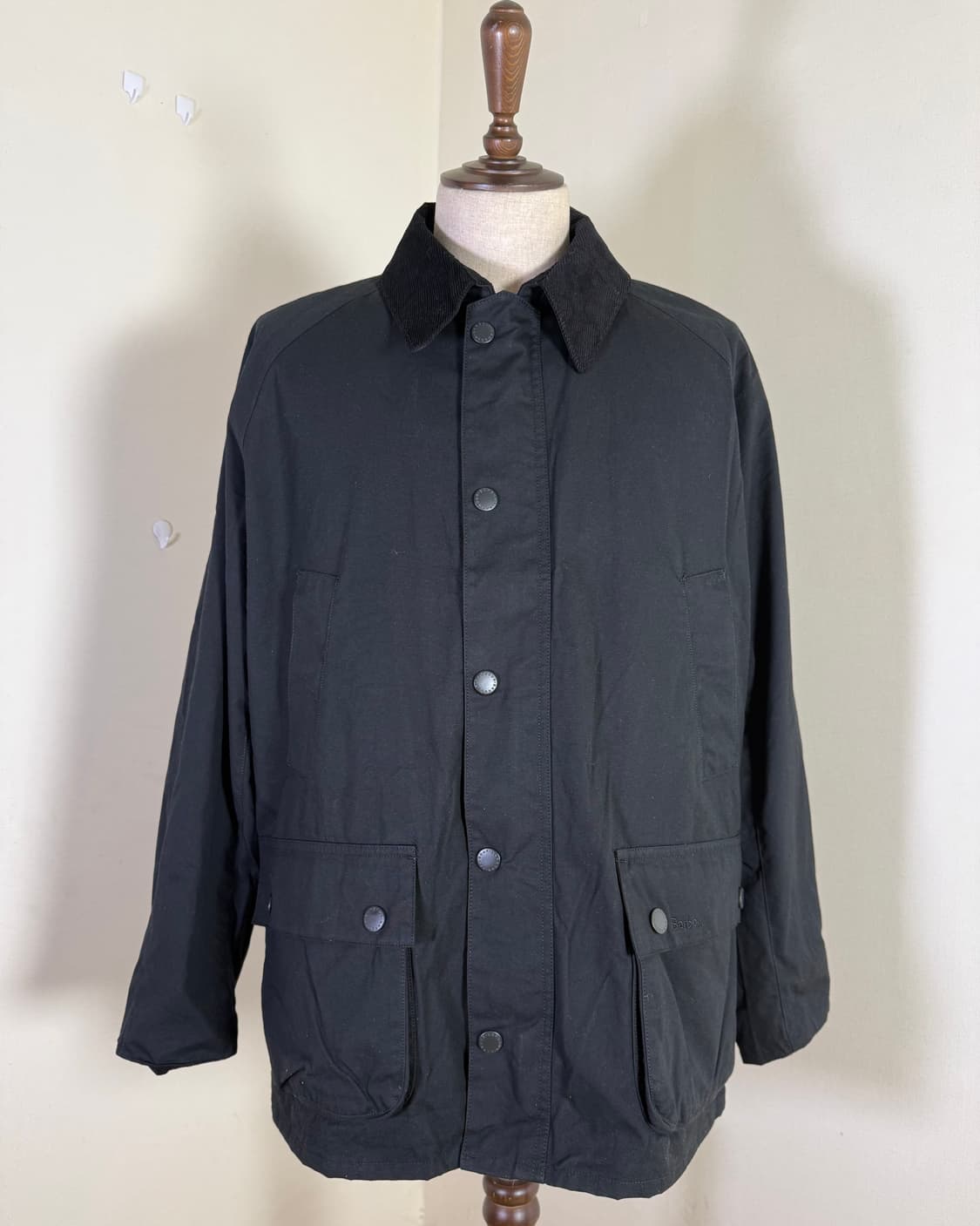 바버 애쉬비 자켓 XL (블랙) / 왁스감 거의 없음 / 상태 좋음 상품이미지9