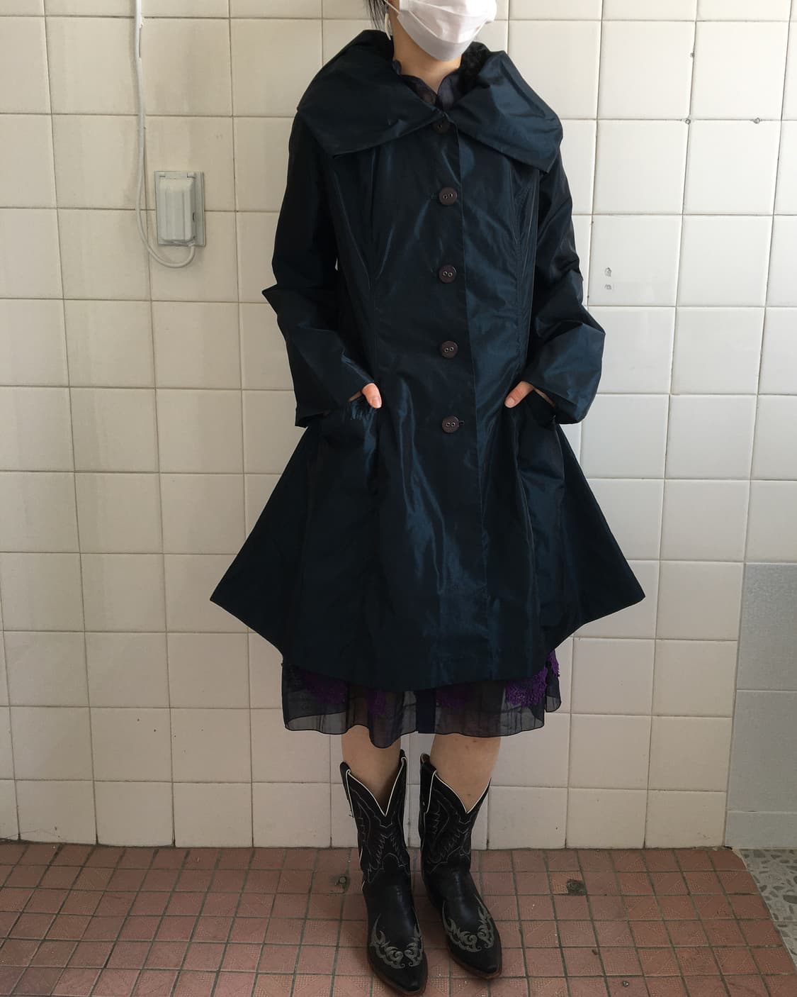 thick neck line point tied glossy jacket 상품이미지10