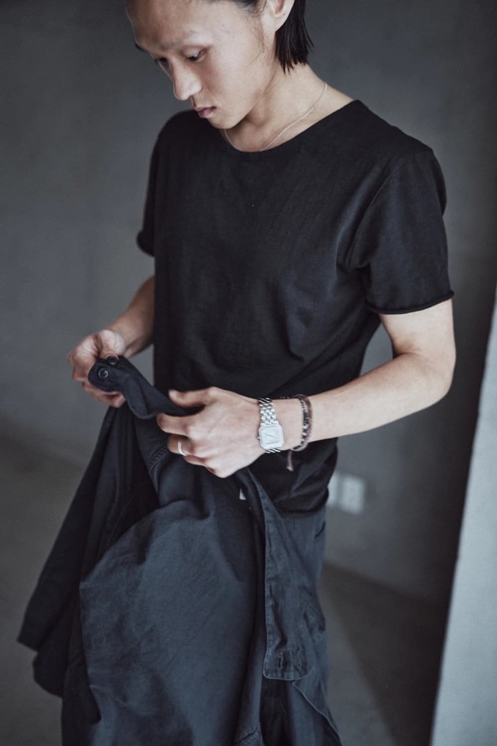 Textured Roll Half Sleeve 2 black 상품이미지1