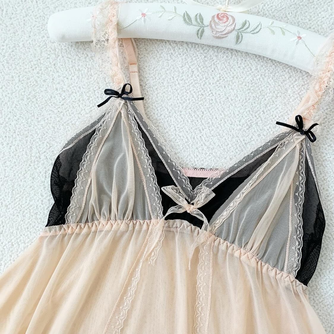 복숭아x블랙 레이스 슬립 원피스 상품이미지2