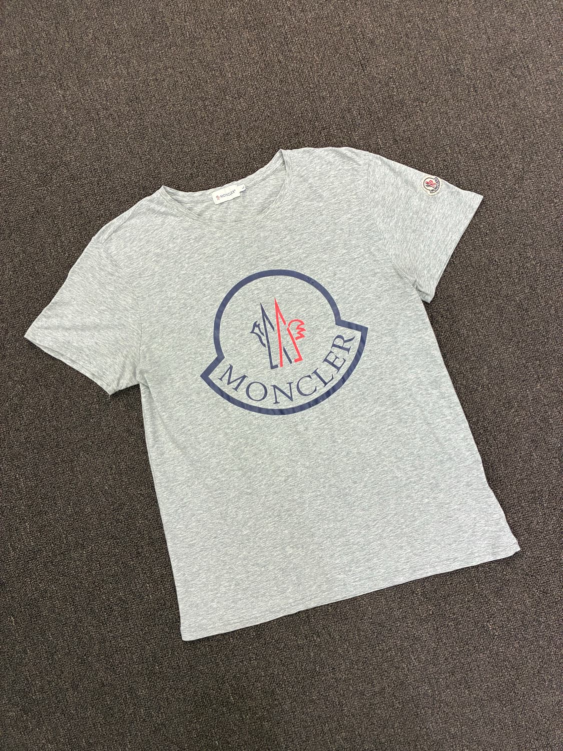 L)Moncler 빈티지 남성 맥시 로고 반팔 티셔츠 상품이미지2