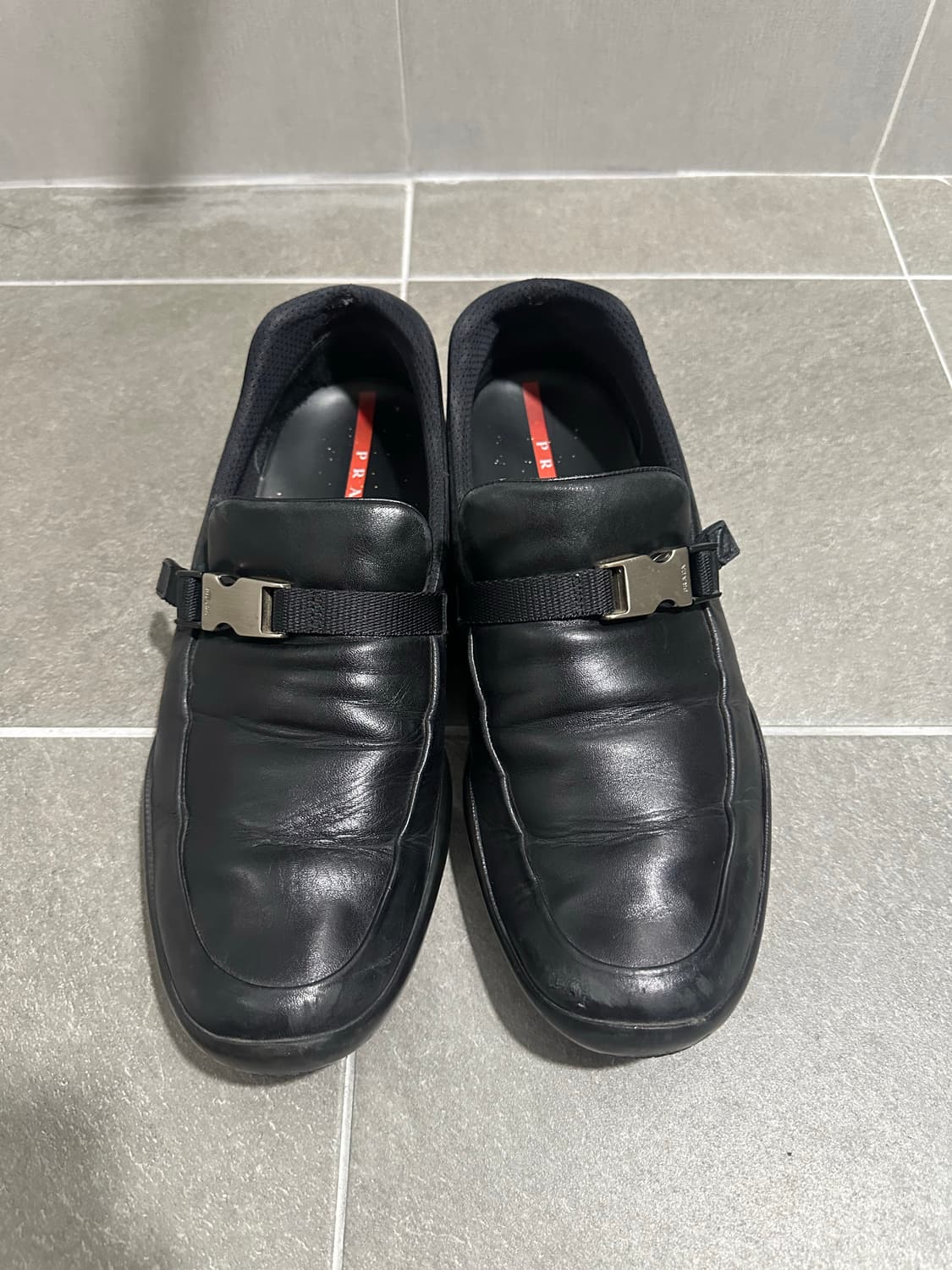 프라다 스포츠 버클 로퍼 (10) 상품이미지2