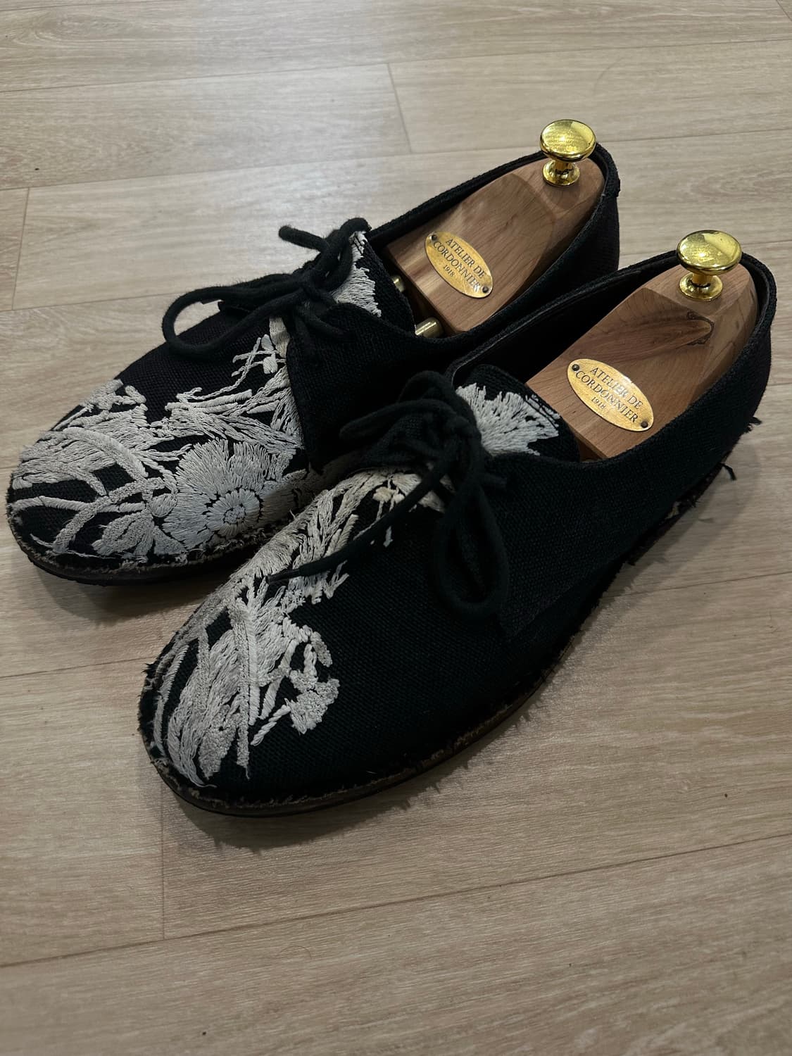 앤드뮐미스터 자수 디테일 더비 상품이미지1