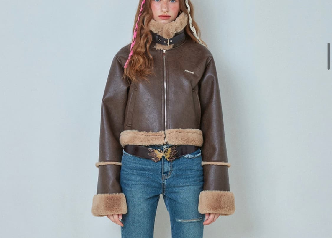 크랭크 버클 크롭 무스탕  브라운 상품이미지1