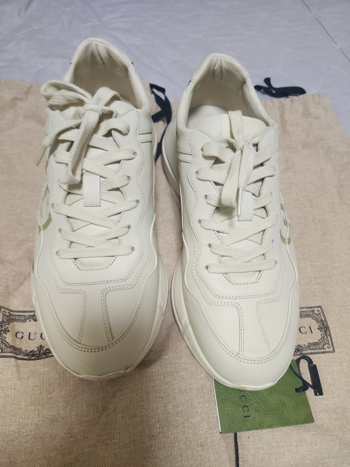 구찌 라이톤 띠로고 스니커즈 9시어즈 상품이미지4