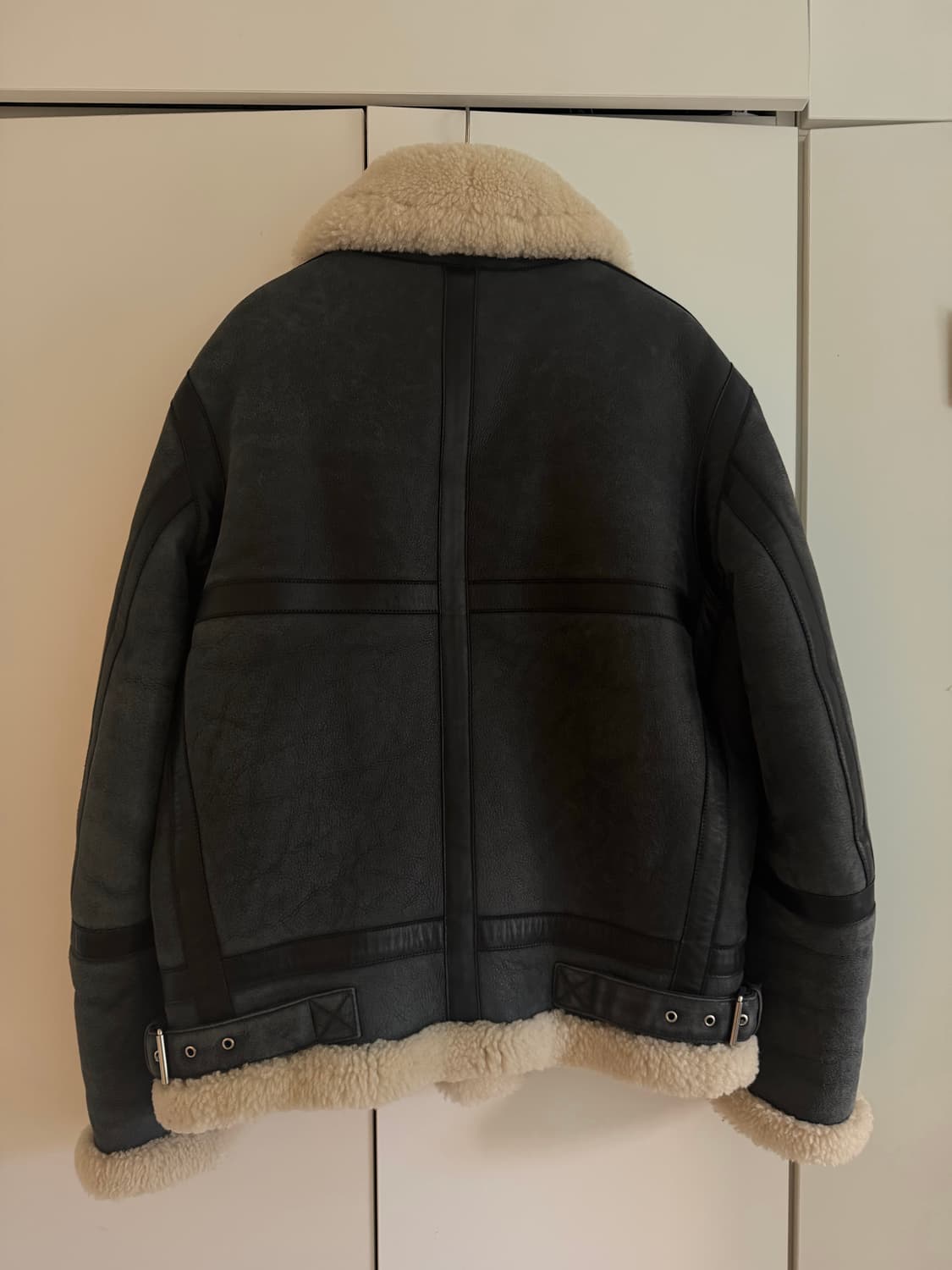 아크네 스튜디오 무스탕 48 상품이미지6