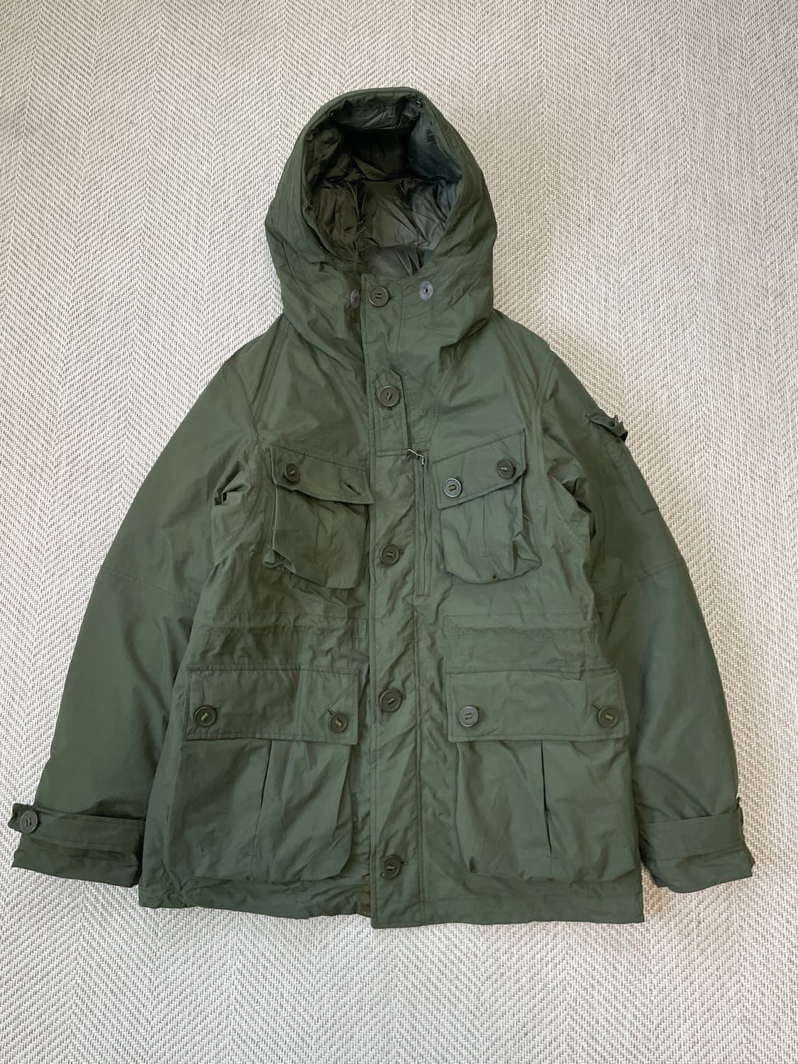 AIGLE 에이글 필드 포켓 밀리터리 후드 다운 파카 J03853 상품이미지3