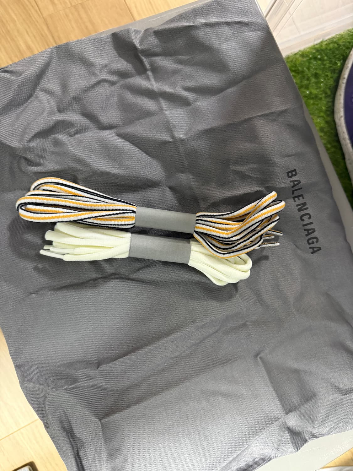 발렌시아가 트리플s 화이트오렌지 39(250~255) 상품이미지6