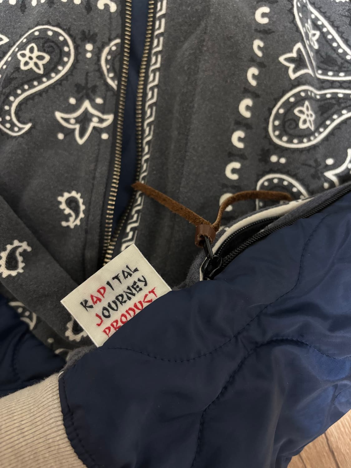 캐피탈 비부악 후드집업 블랙 상품이미지3