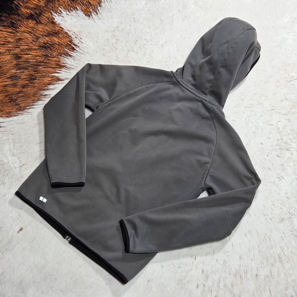 유니클로 챠콜 플리스 후드집업 상품이미지5