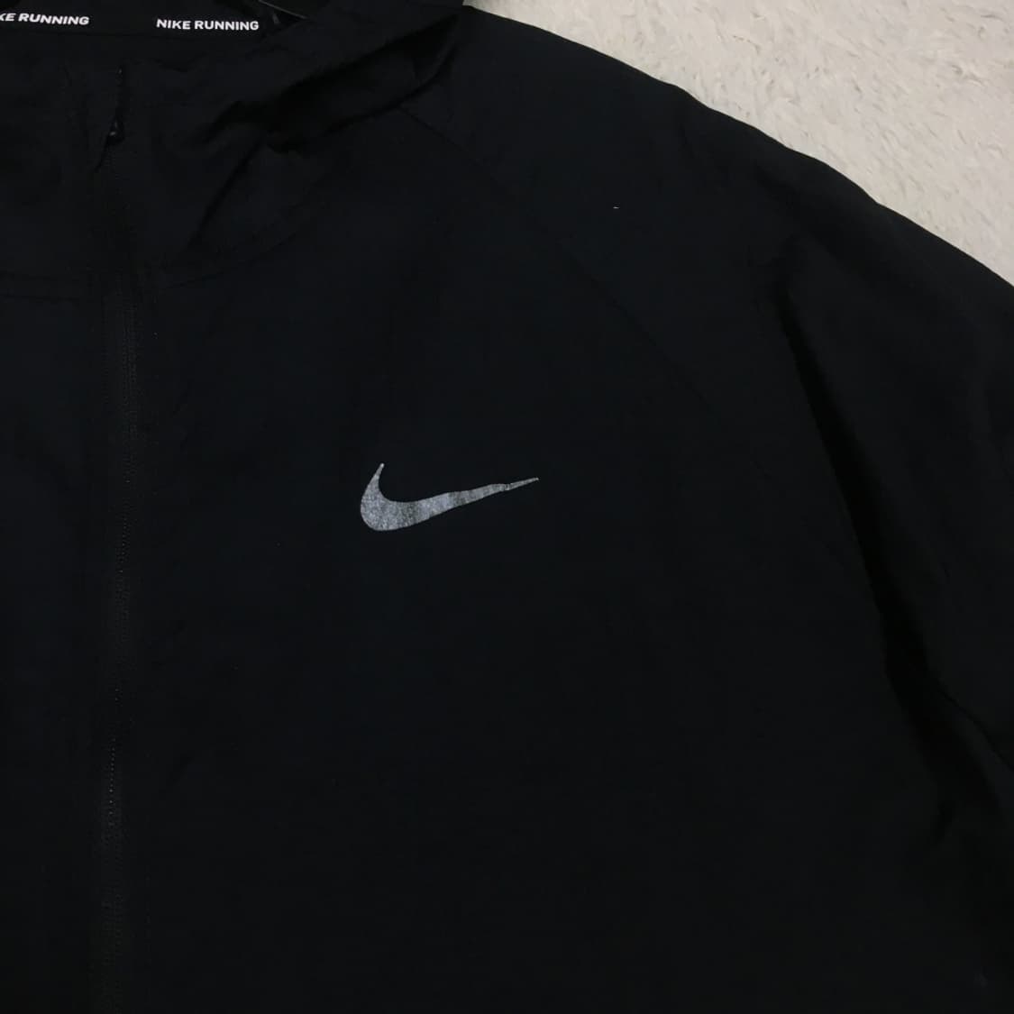 나이키 경량 바람막이자켓 CC19 상품이미지2