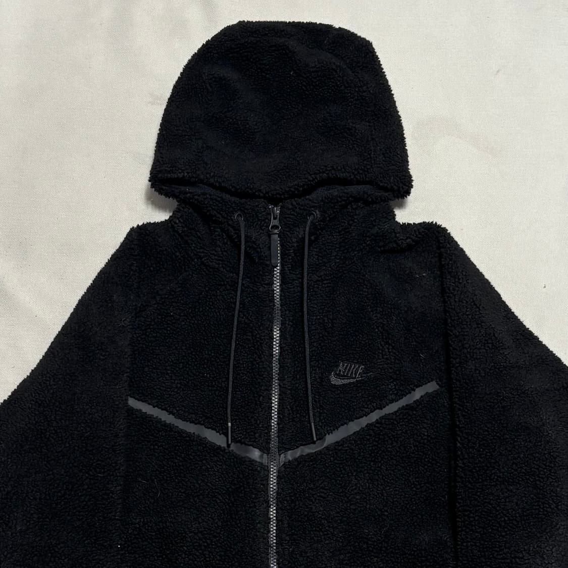 L 나이키 테크플러스 셰르파 블랙 후드 플리스 상품이미지1