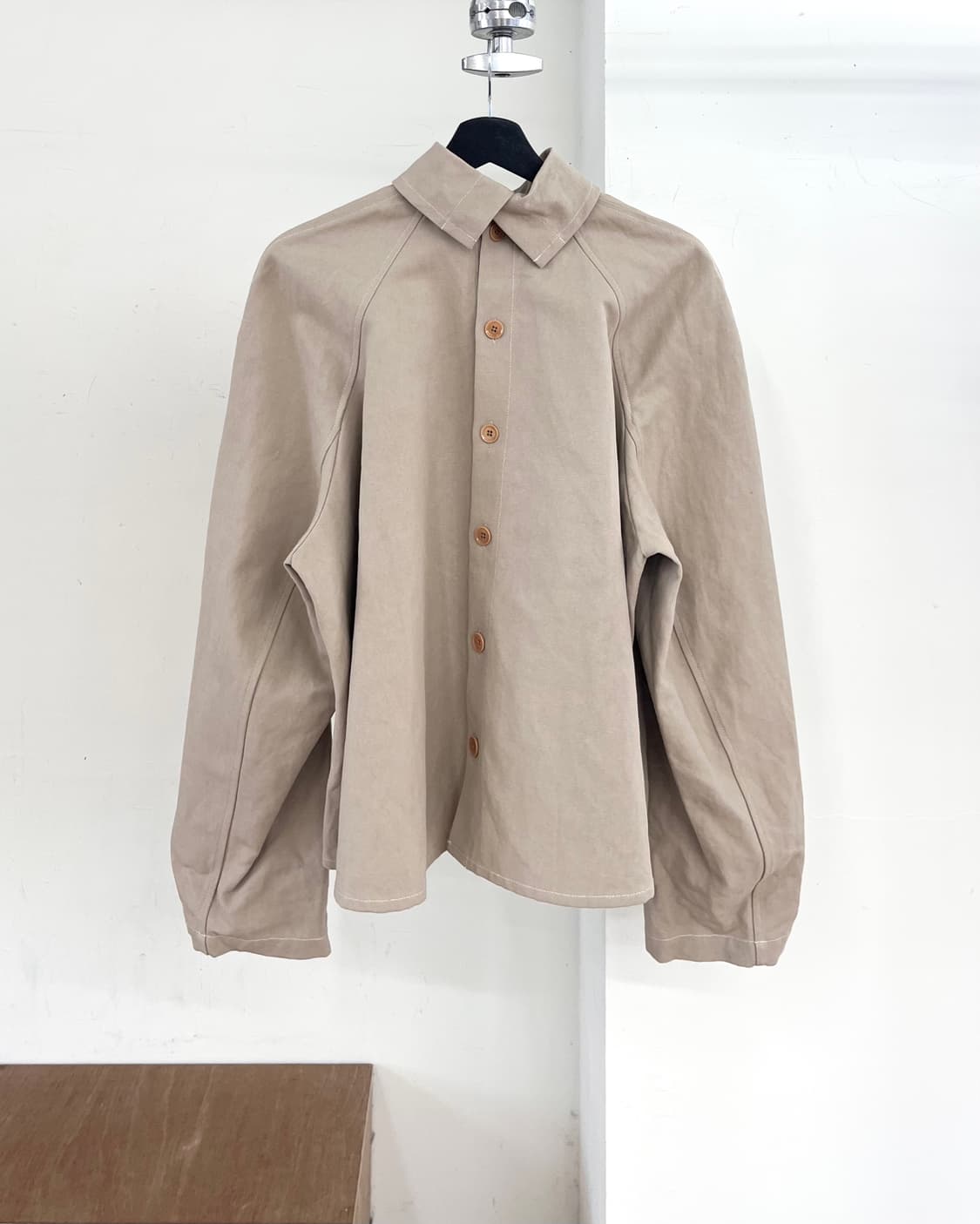 르메르 베이지 코튼 셔츠 자켓 상품이미지1