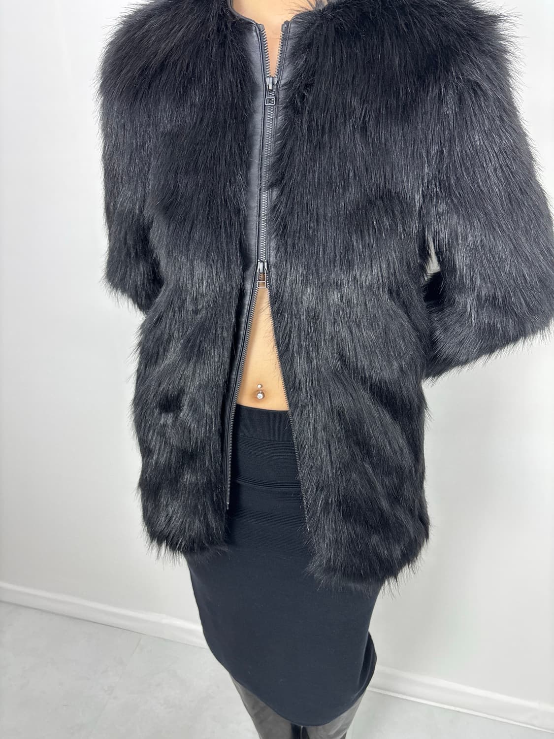 LEATHER TRIM FUR JACKET 상품이미지5