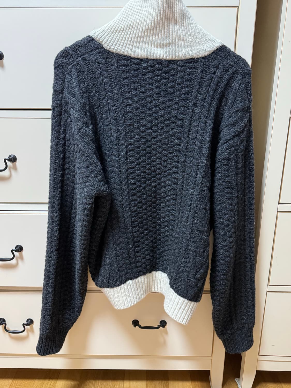 톰보이 토글 가디건 상품이미지3