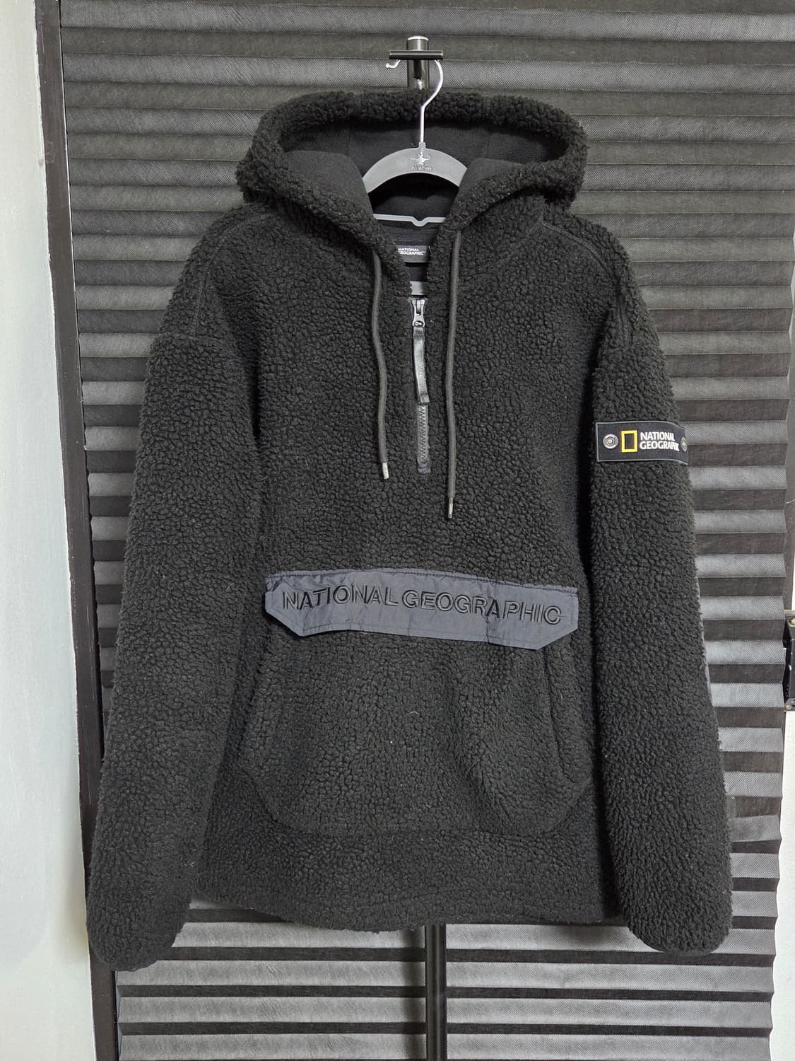 [내셔널지오그래픽] 반집업 플리스 후드티 판매합니다. 상품이미지1