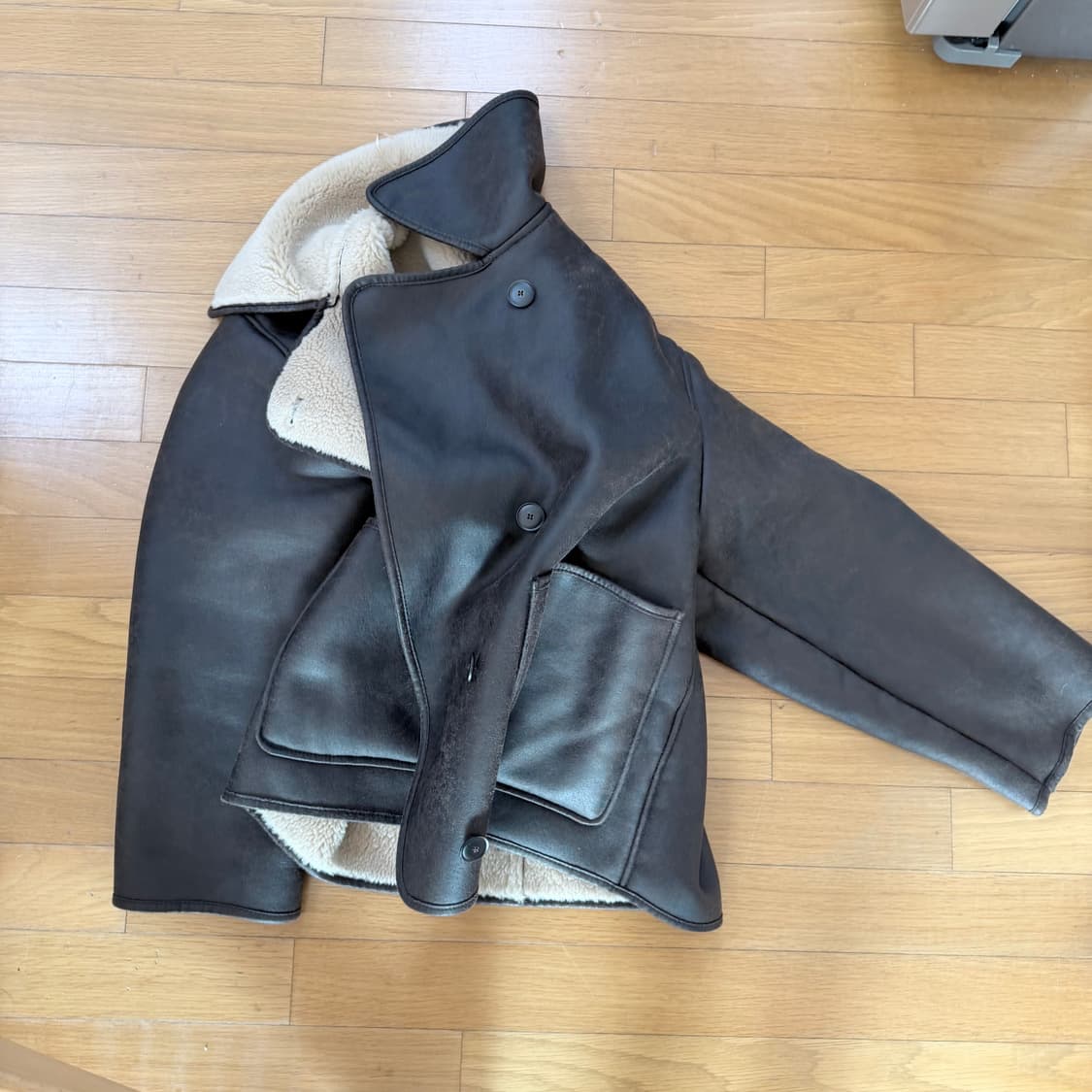 자라 무스탕 팝니다 상품이미지2