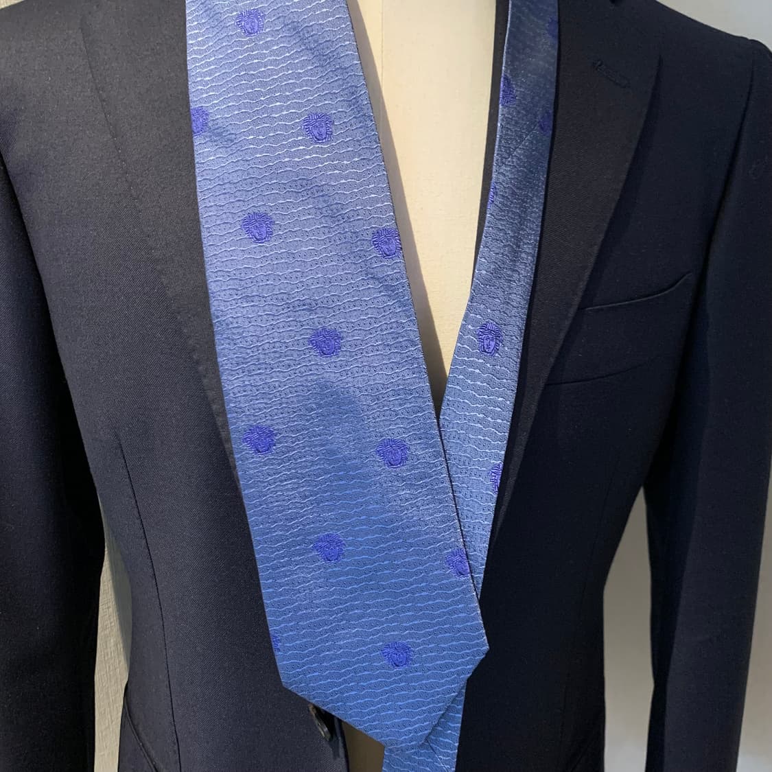 베르사체(VERSACE) 모노그램 명품넥타이 A등급 9cm 상품이미지2