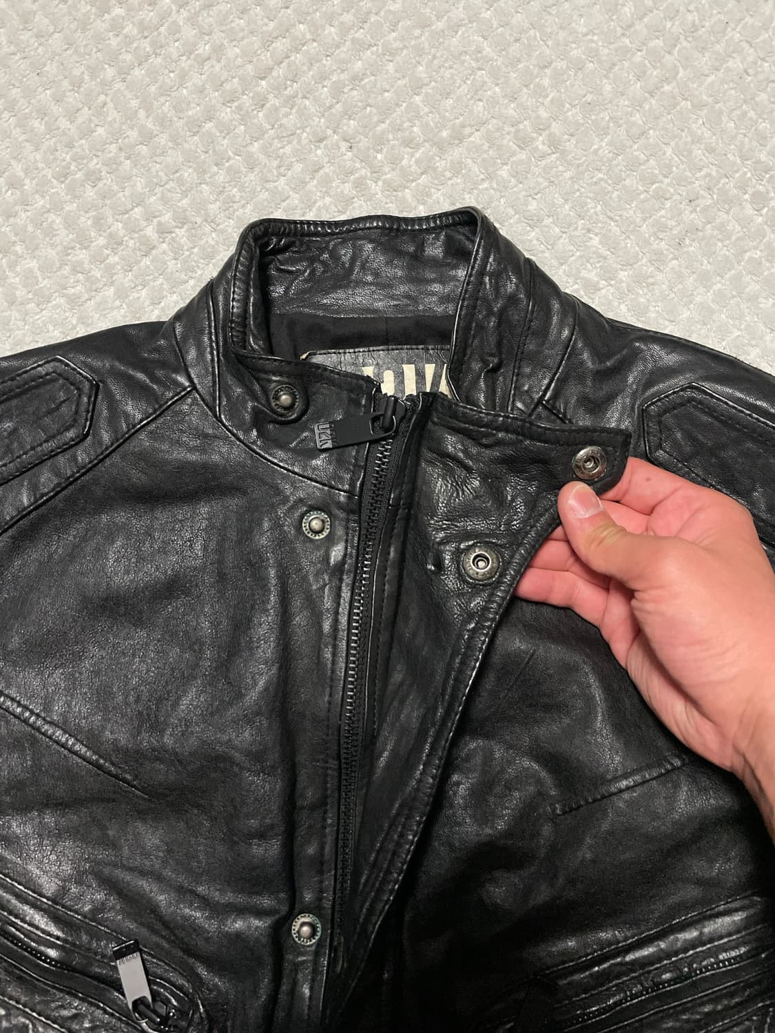 DRESS TO KILL 웨스턴 무드 램스킨 양가죽 바이커 절개 레더 상품이미지5