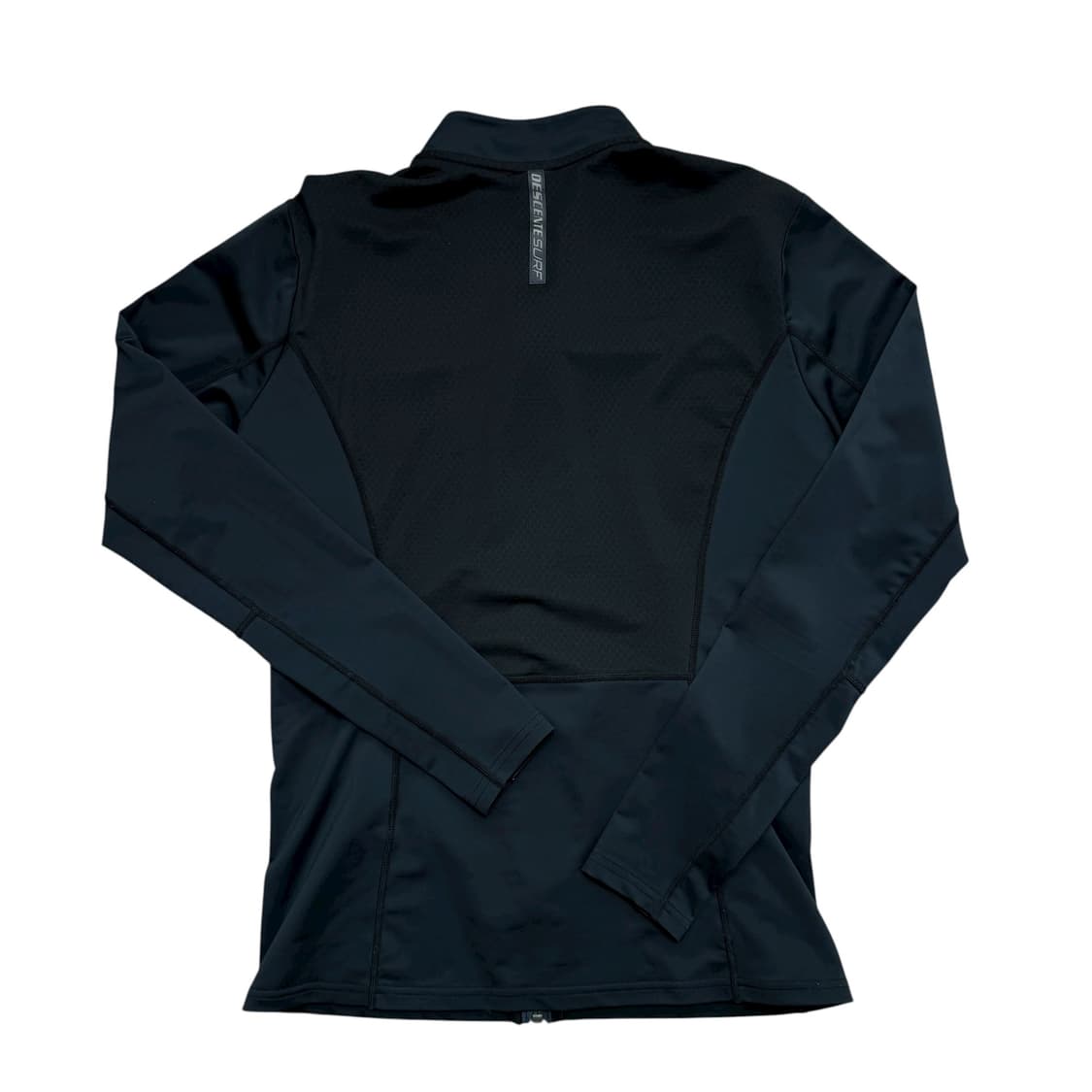 데상트 트레이닝 져지 상품이미지3