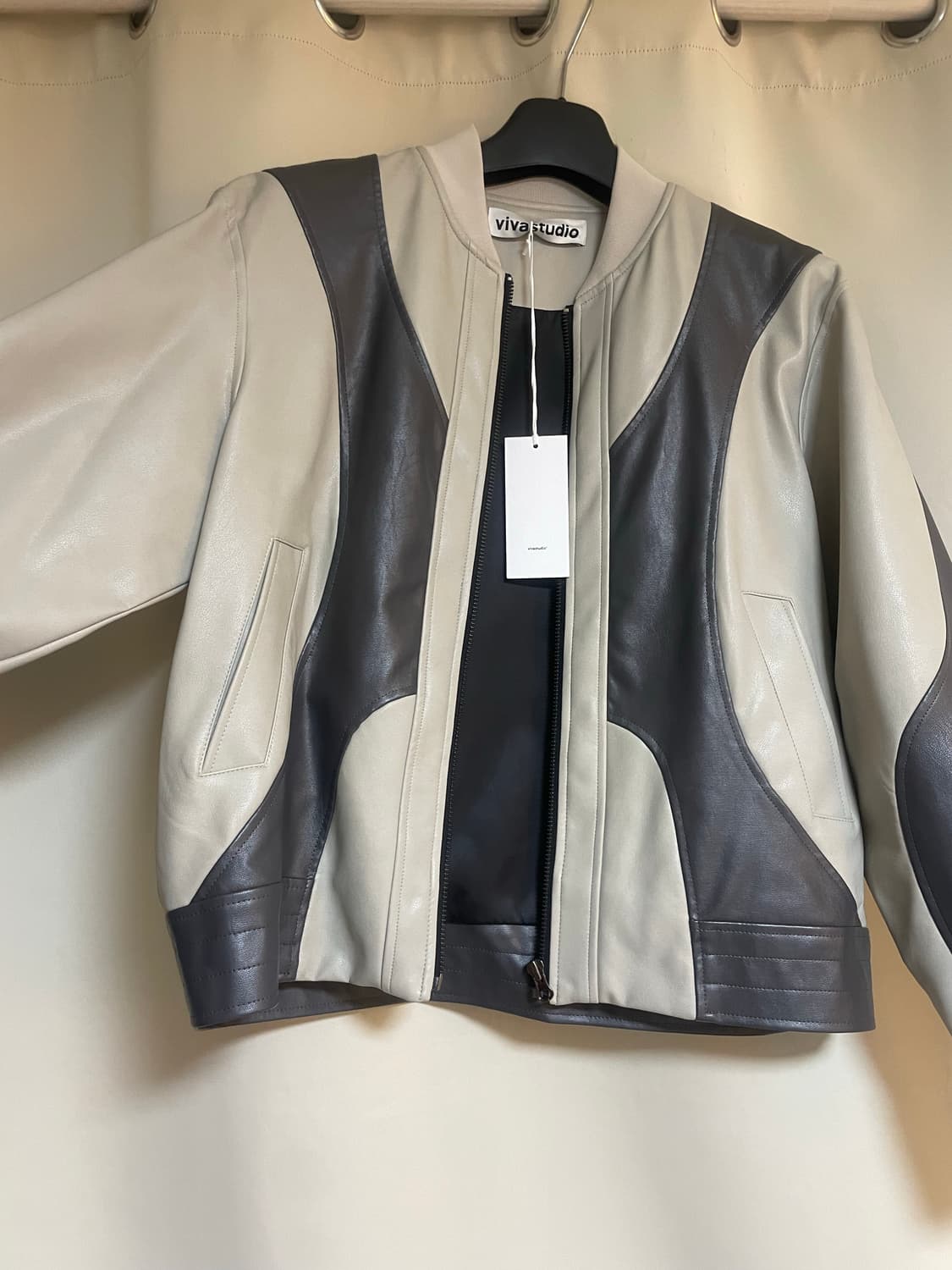 비바스튜디오 레더자켓 상품이미지3