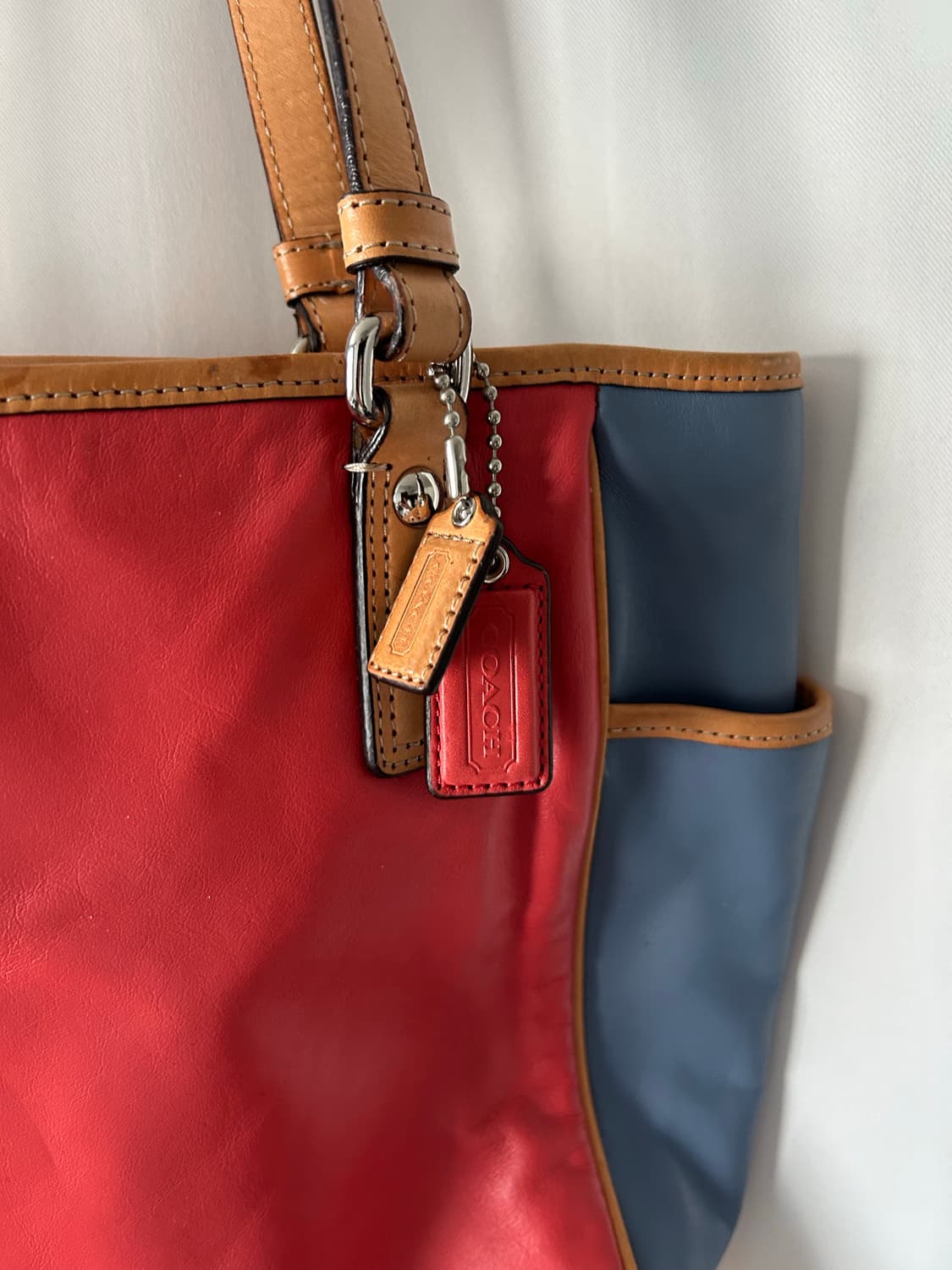 코치 컬러 숄더백 상품이미지2