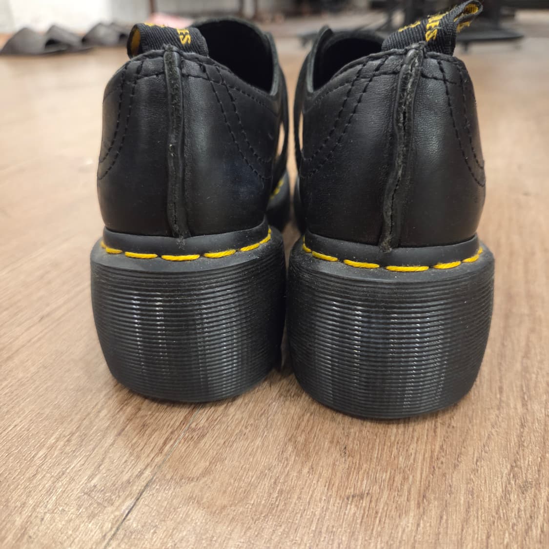 닥터마틴 오클리 uk3 220-225 상품이미지2