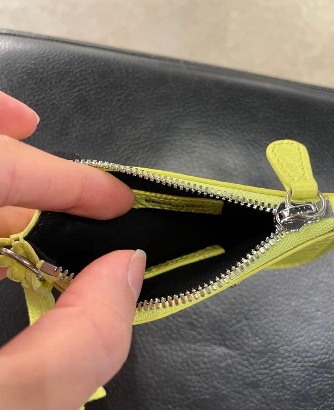 (새상품) 발렌시아가 르카골 램스킨 카드지갑 발렌시아가카드지갑 상품이미지7