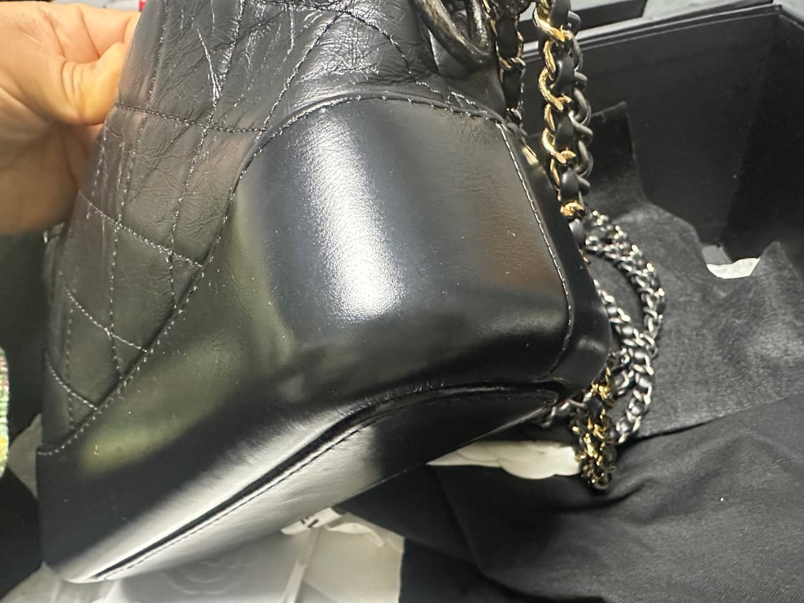 샤넬 가브리엘 호보백 스몰 블랙 상품이미지5