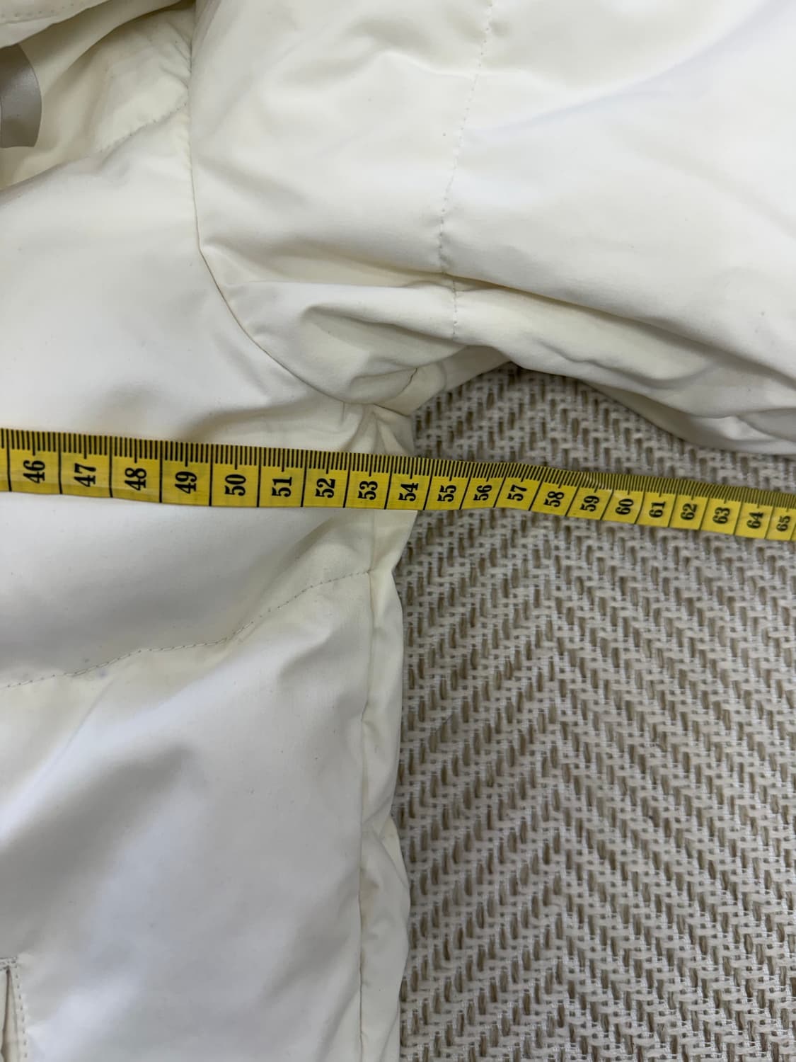 정품) 노스페이스 여성 DRYVENT 화이트라벨 구스패딩 S 상품이미지9