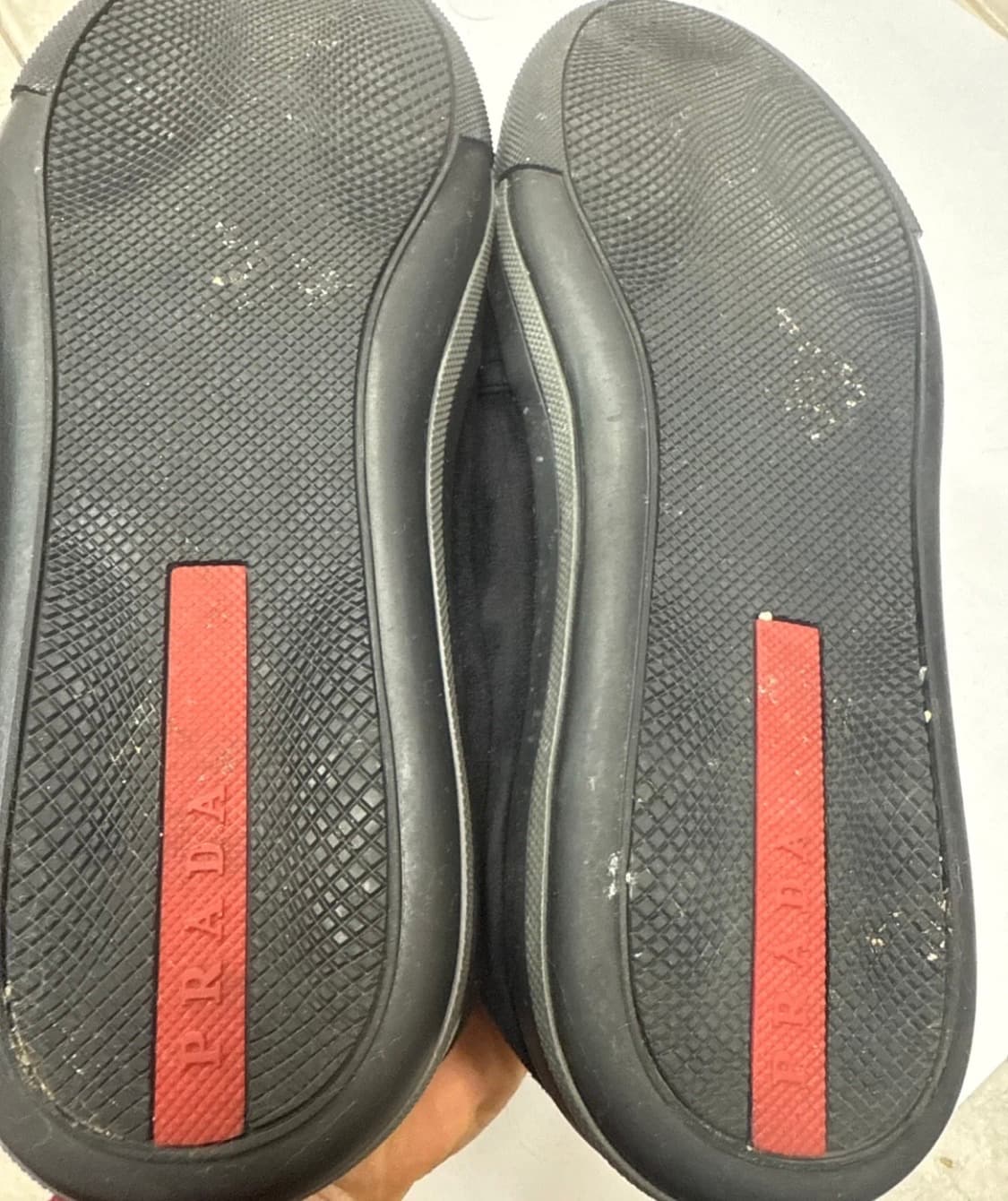 [프라다/스포츠] 블랙 스웨이드 슬립온 / 270 상품이미지3