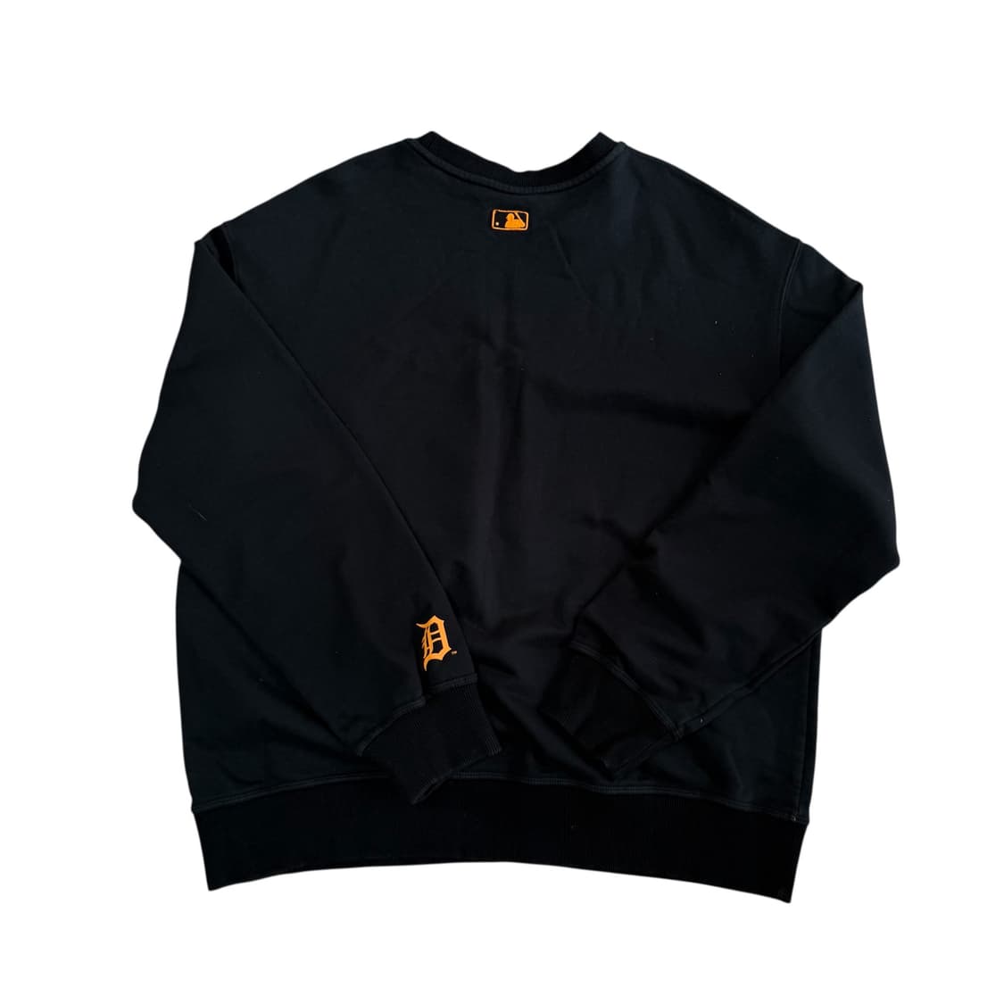 MLB 디트로이트 타이거즈 맨투맨 상품이미지3