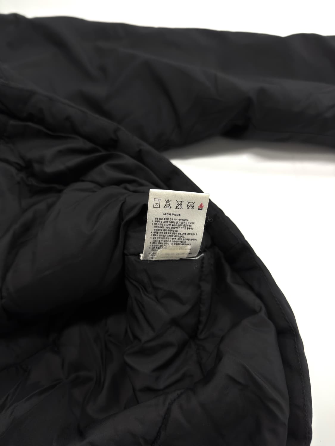 나이키 유벤투스 누빔 점퍼 상품이미지5