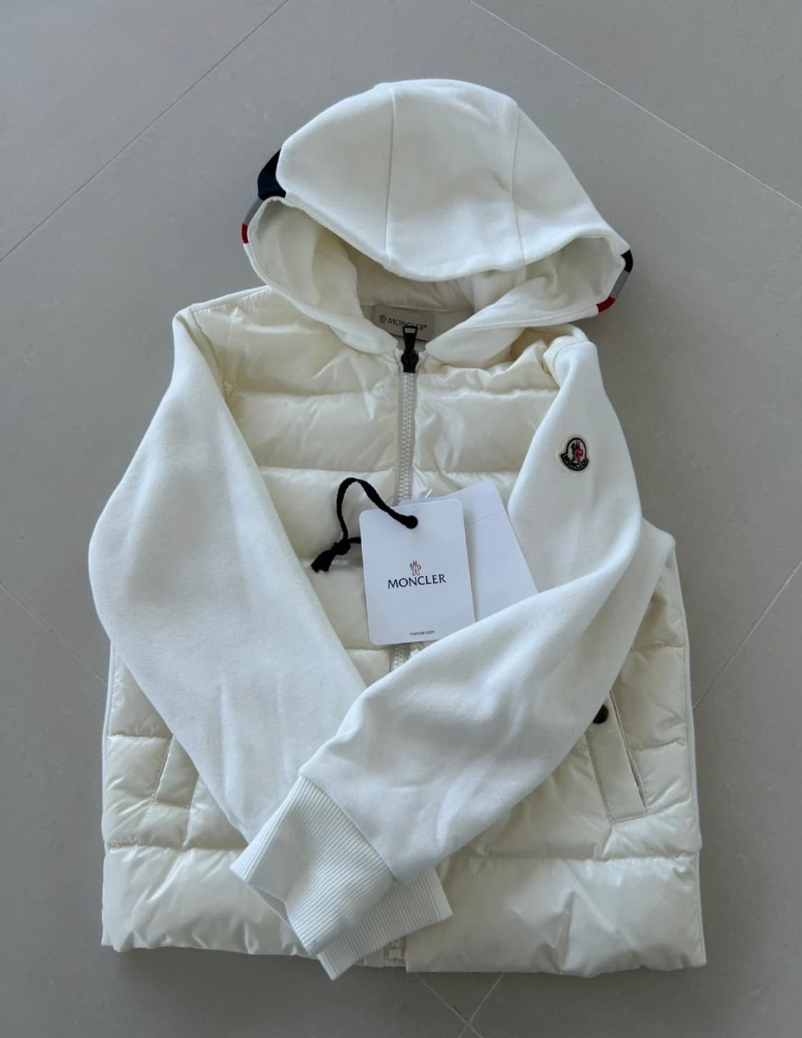 몽클레어 키즈 니트 패딩 8세 상품이미지1