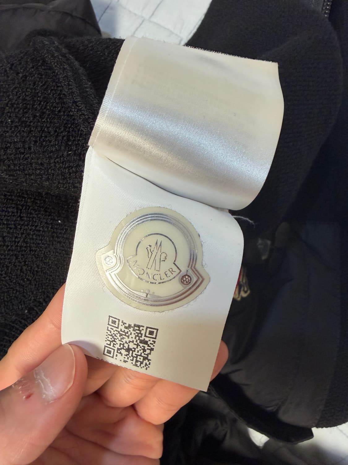 몽클레르 니트 집업 상품이미지8