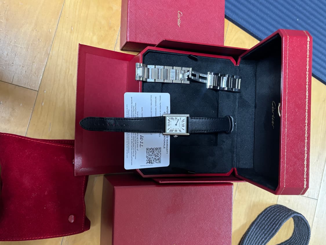 까르띠에 탱크 L size 솔라비트  상품이미지1