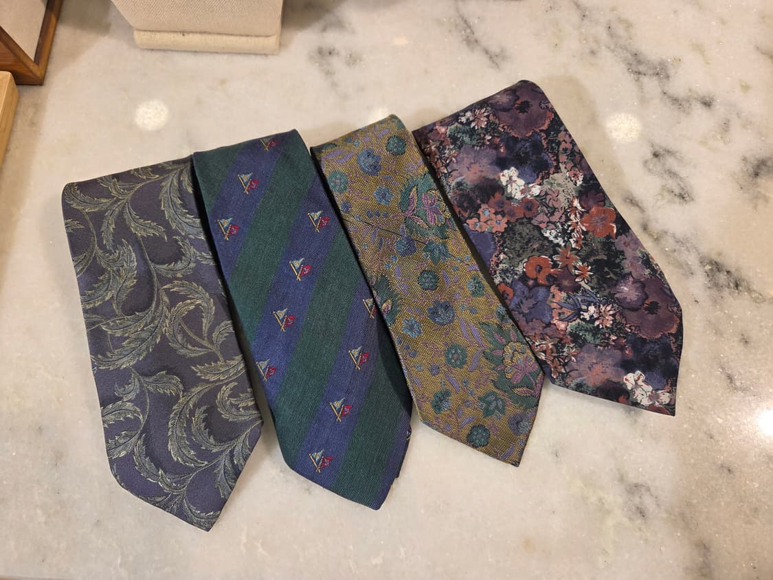 디올 지방시 입생로랑 리버티 넥타이 상품이미지1