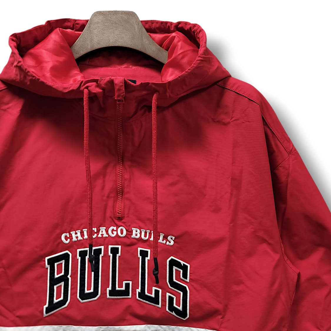 [M] NBA 시카고불스 레드&화이트 바람막이 후드아노락 상품이미지4